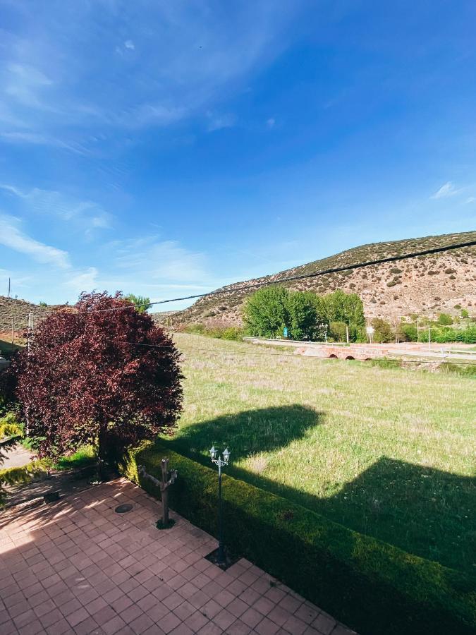 Hotel Valdevecar Albarracin Exterior photo